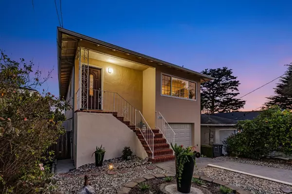 Pacifica, CA 94044,310 Clifton RD