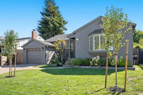 Burlingame, CA 94010,1549 Eastmoor RD