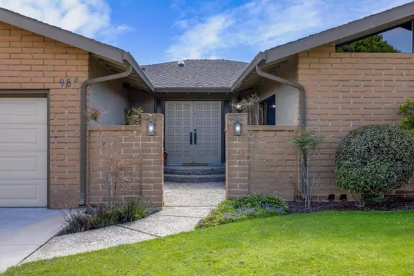 Salinas, CA 93901,981 Sierra Madre DR