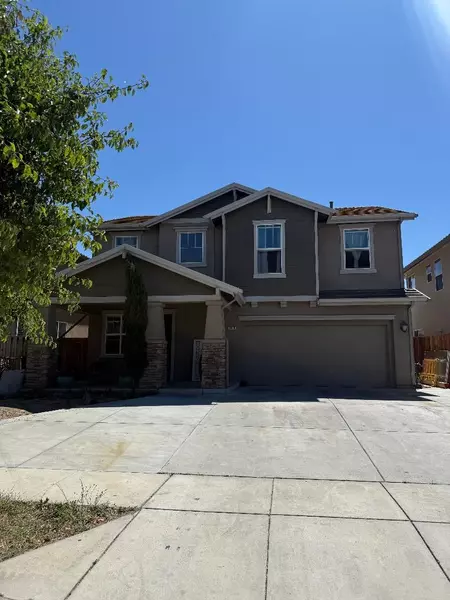 1058 Sardinia DR, Salinas, CA 93905