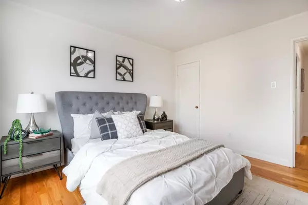 San Francisco, CA 94116,2115 42nd AVE