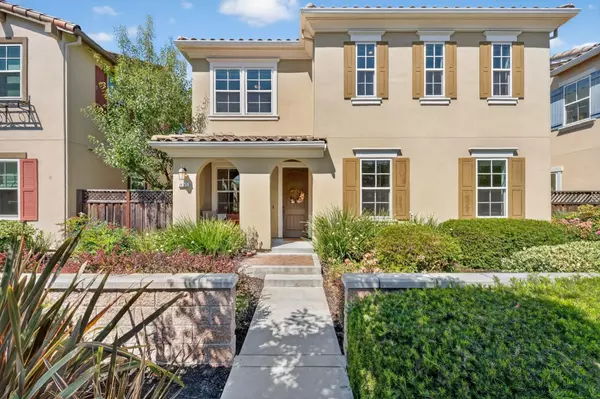 14145 Capri DR,  Los Gatos,  CA 95032