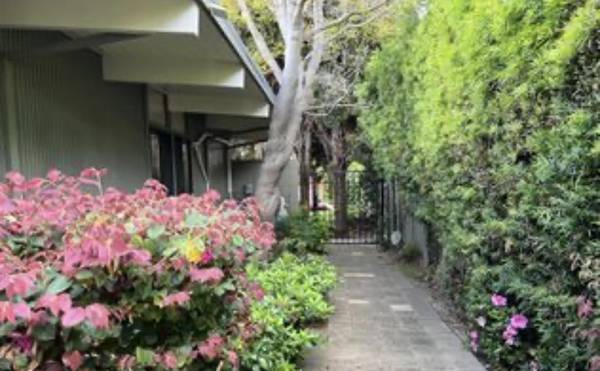 2020 Channing AVE, Palo Alto, CA 94303