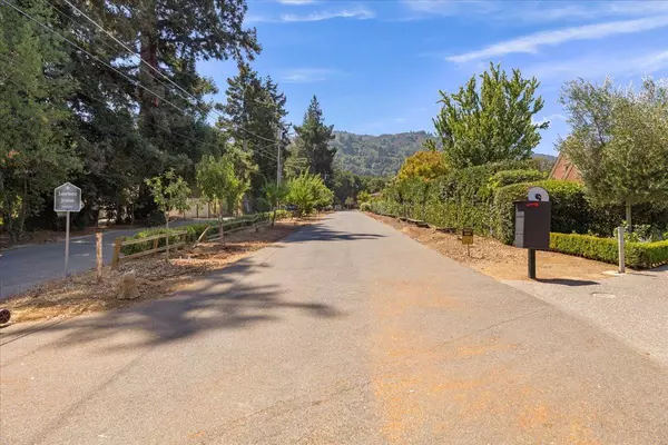 Los Gatos, CA 95030,19660 Bainter WAY