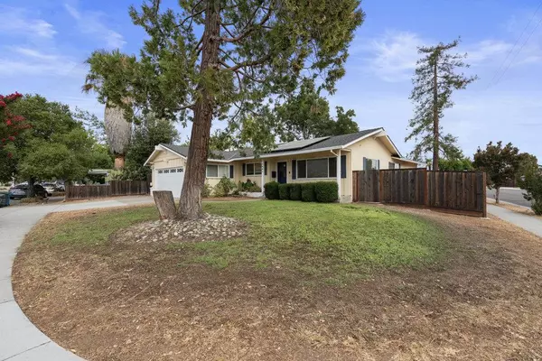 Gilroy, CA 95020,1301 3rd ST