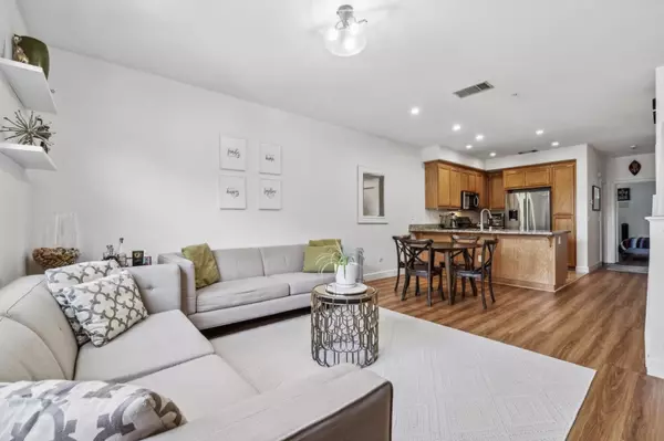 Hayward, CA 94544,25478 Huntwood AVE