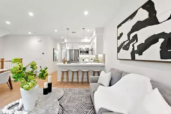 Mountain View, CA 94043,1269 Verano RD