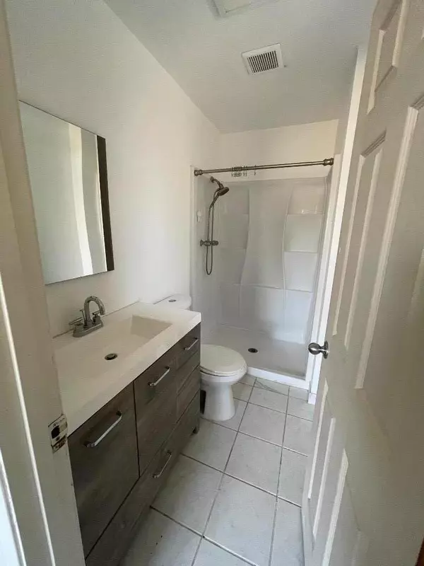 Chowchilla, CA 93610,108 Mariposa AVE