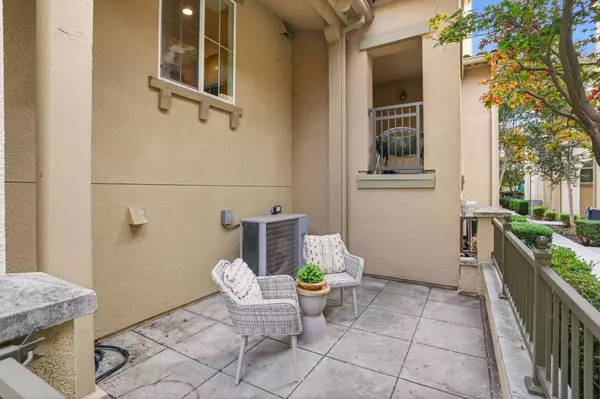 Milpitas, CA 95035,745 Mente Linda LOOP