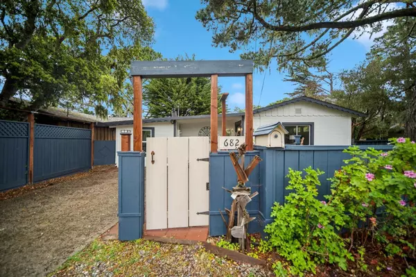 Monterey, CA 93940,682 Lyndon ST