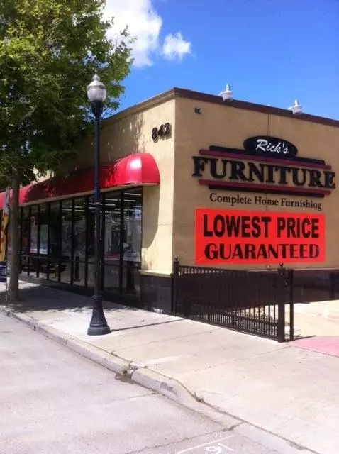 San Jose, CA 95110,842 S 1st ST