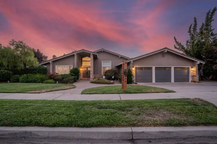 3165 Meadowlands LN, San Jose, CA 95135