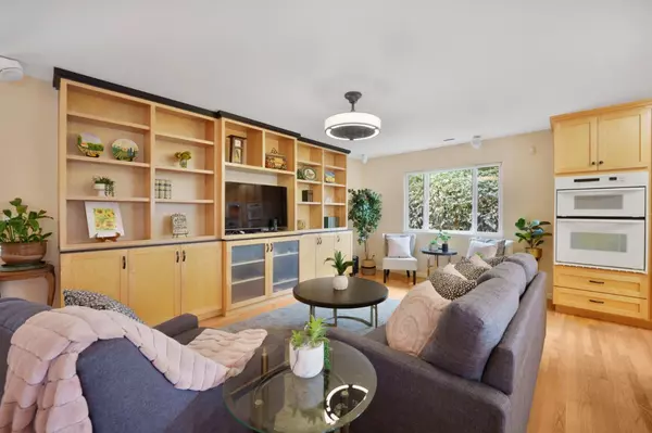 San Jose, CA 95118,5339 Calderwood LN