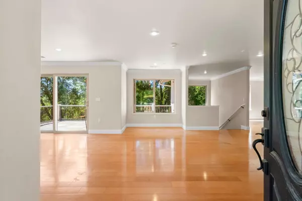 Santa Cruz, CA 95060,462 Quail DR