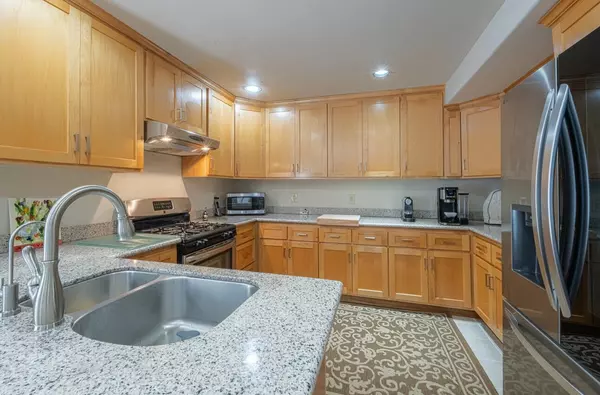 Salinas, CA 93905,6 S Wood ST