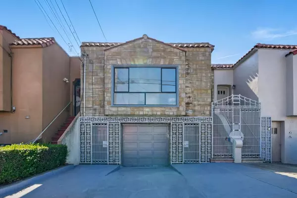 San Francisco, CA 94116,2687 45th AVE