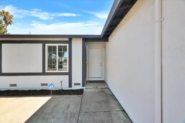 Suisun City, CA 94585,519 Rio Verde