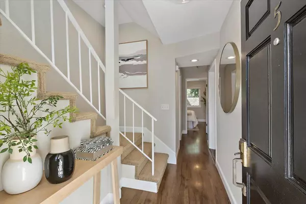 Mountain View, CA 94043,363 N Rengstorff AVE 5