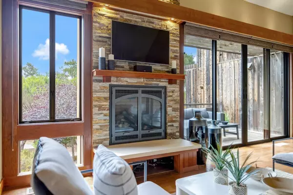 Carmel, CA 93923,24520 Outlook DR 24