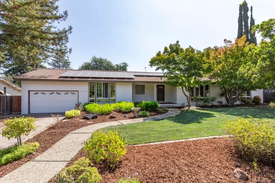 743 Santa Rita AVE, Los Altos, CA 94022