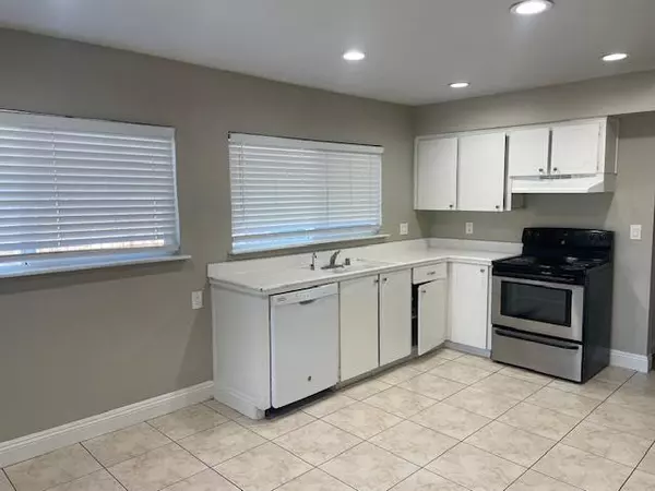 San Jose, CA 95119,180 Kona PL