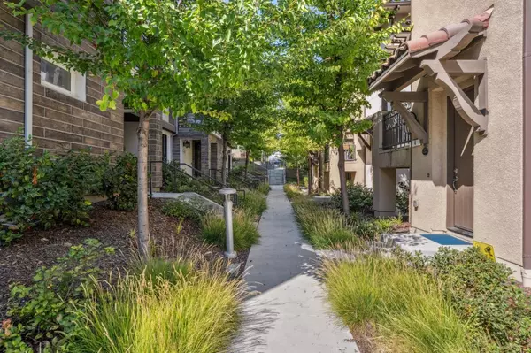 San Jose, CA 95136,193 William Manly ST 4