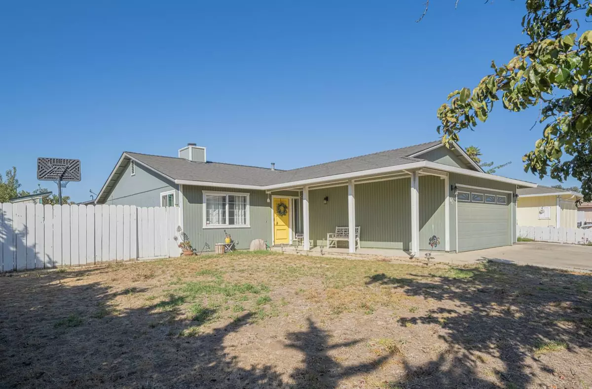 Greenfield, CA 93927,15 Elmwood DR