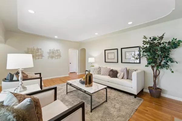San Jose, CA 95125,1344 Iris CT