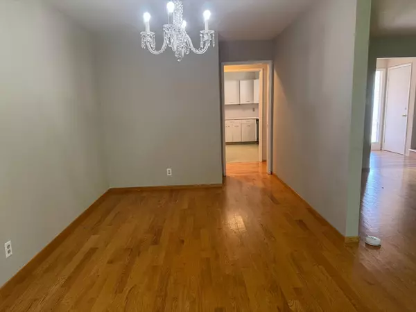 Burlingame, CA 94010,1768 Quesada WAY 1768