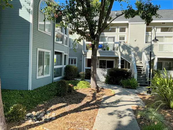815 Portwalk PL, Redwood City, CA 94065