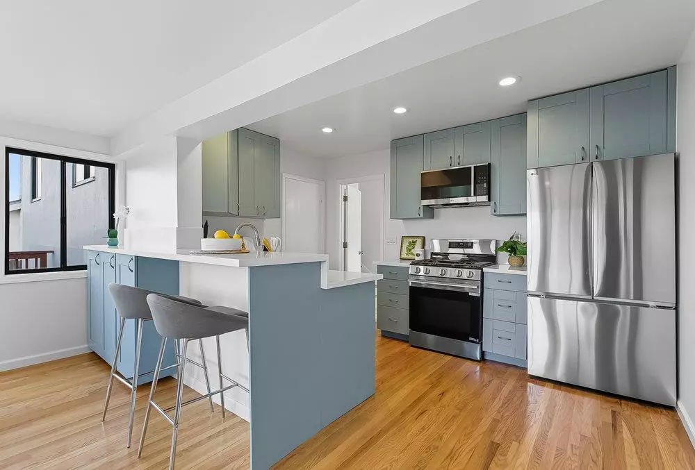 South San Francisco, CA 94080,124 Berenda DR