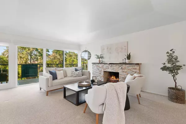 Carmel Valley, CA 93923,115 Del Mesa Carmel