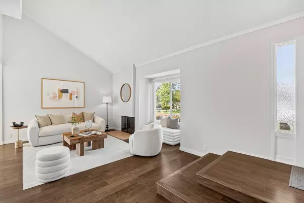 Foster City, CA 94404,851 Peary LN