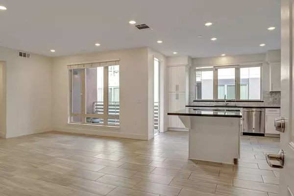 Milpitas, CA 95035,330 Riesling AVE 21