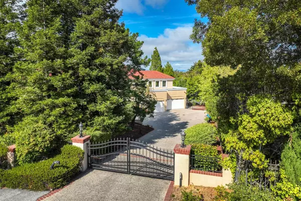 Hillsborough, CA 94010,75 Eugenia WAY