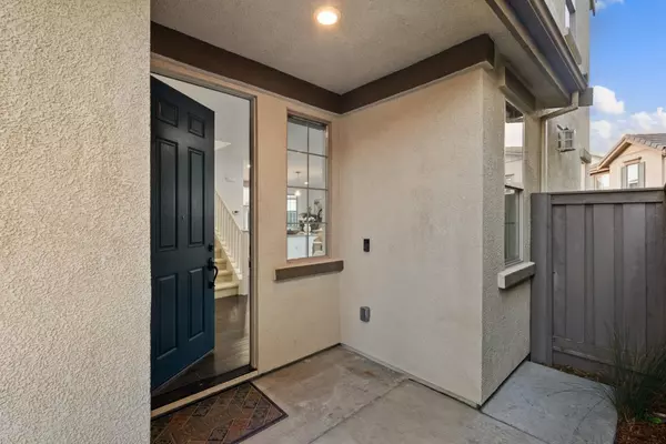Daly City, CA 94015,355 Crestview CIR