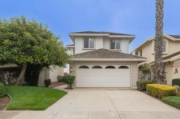 213 Montclair LN, Salinas, CA 93906