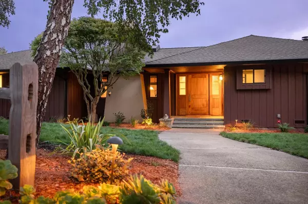 252 Fast LN, Santa Cruz, CA 95065