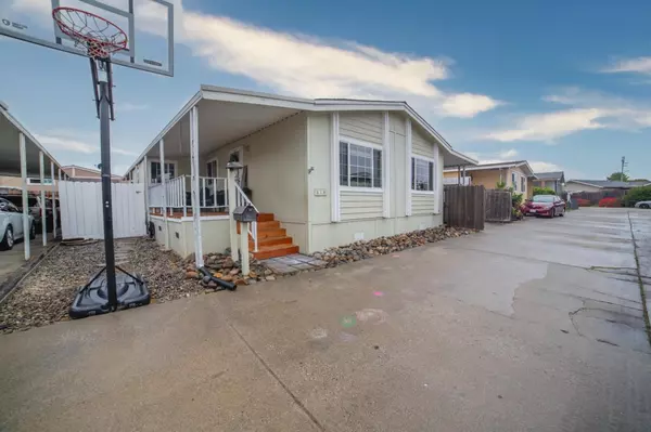 Watsonville, CA 95076,49 Blanca LN 310