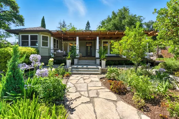Woodside, CA 94062,810 Glencrag WAY