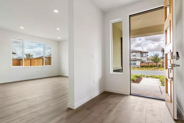 Fairfield, CA 94533,2517 Lake Club DR