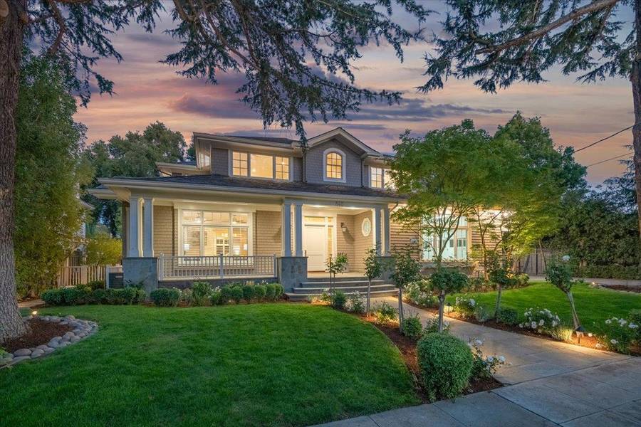 840 Lincoln AVE, Palo Alto, CA 94301