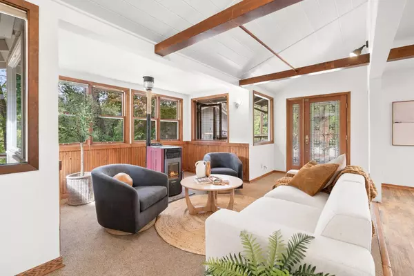 Aptos, CA 95003,530 Flume RD