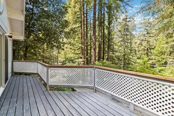 Felton, CA 95018,359 Redwood RD