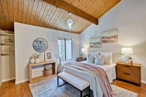 Mountain View, CA 94043,268 Andsbury AVE