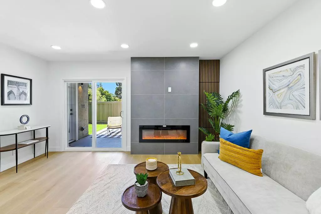 Foster City, CA 94404,739 Aries LN