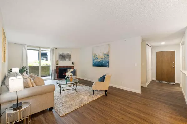 Daly City, CA 94015,302 Philip DR 109