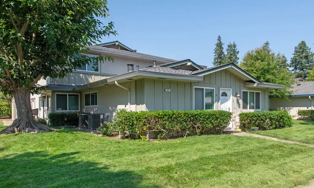 325 N 3rd ST 4, Campbell, CA 95008