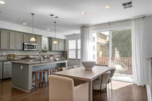 Santa Clara, CA 95051,3593 Stout PL