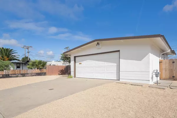 Salinas, CA 93905,847 Meadow DR